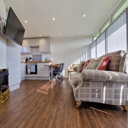 67 Broadside Holiday Chalet Near Broads & Beaches Stalham Luaran gambar